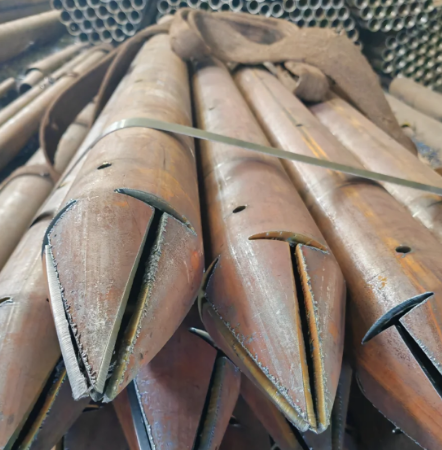 萍乡出尖打孔加工无缝注浆钢花管注浆管厂家